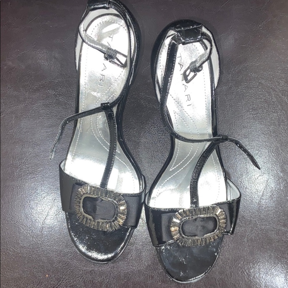 Tahari 3” heel slippers with strap